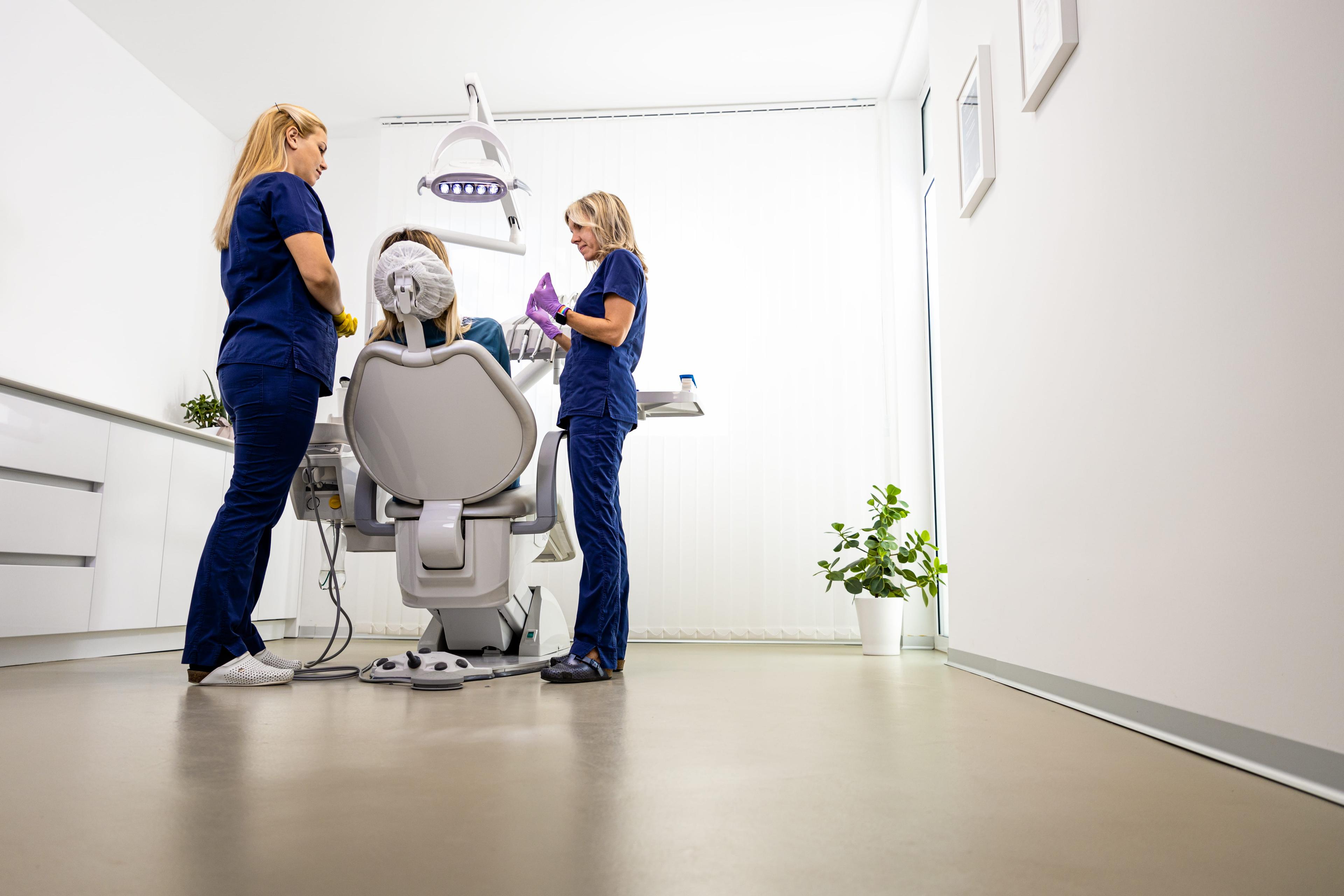 Prostor i oprema stomatološke ordinacije Dentish